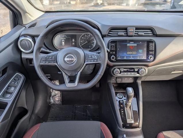 2025 Nissan Versa 1.6 SR