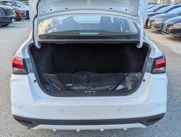 2025 Nissan Versa 1.6 SR