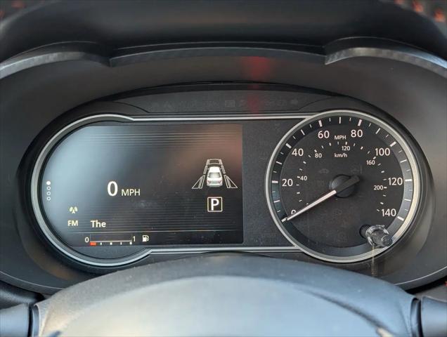 2025 Nissan Versa 1.6 SR