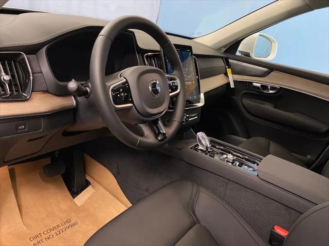 2026 Volvo XC90 Plus, B6 AWD Gas (mild hybrid), Gasoline, Bright, 7 Seats