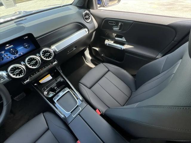 2026 Mercedes-Benz GLB 4MATIC