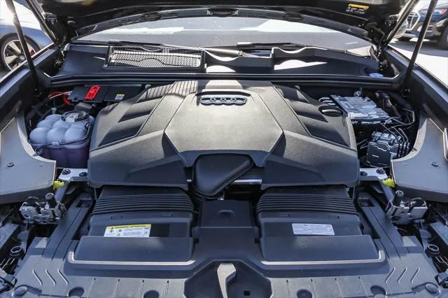 2026 Audi Q8 Premium Plus 55 TFSI quattro Tiptronic