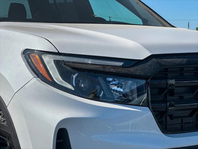 2026 Honda Ridgeline Black Edition Two-Tone