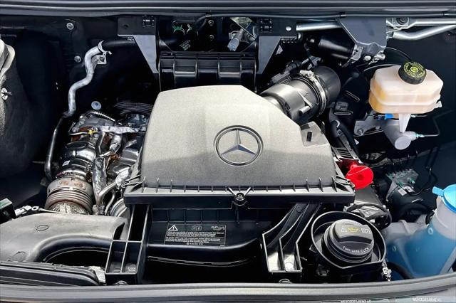 2026 Mercedes-Benz Sprinter 2500 High Roof 4-Cyl Diesel HO