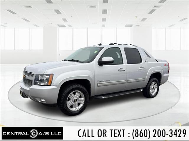 2013 Chevrolet Avalanche LT for sale in East Windsor, CT