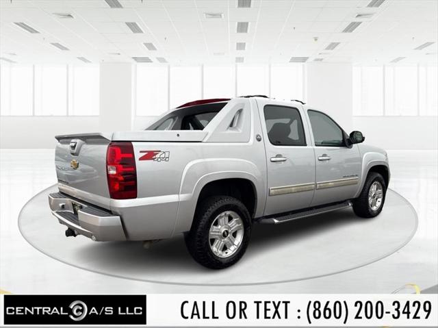 2013 Chevrolet Avalanche LT