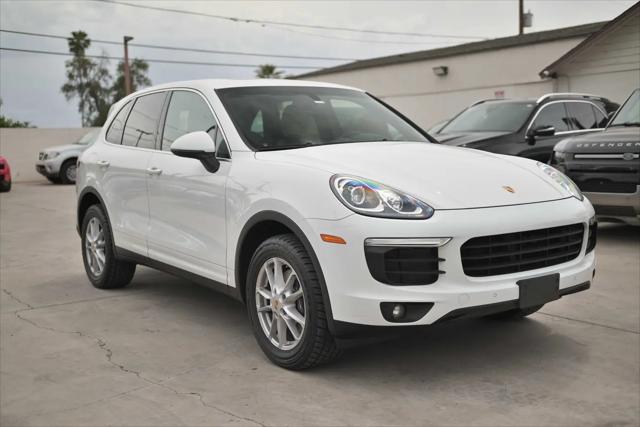 2016 Porsche Cayenne Cayenne