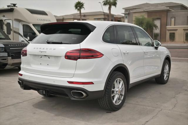 2016 Porsche Cayenne Cayenne