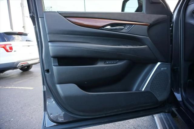 2017 Cadillac Escalade Premium Luxury