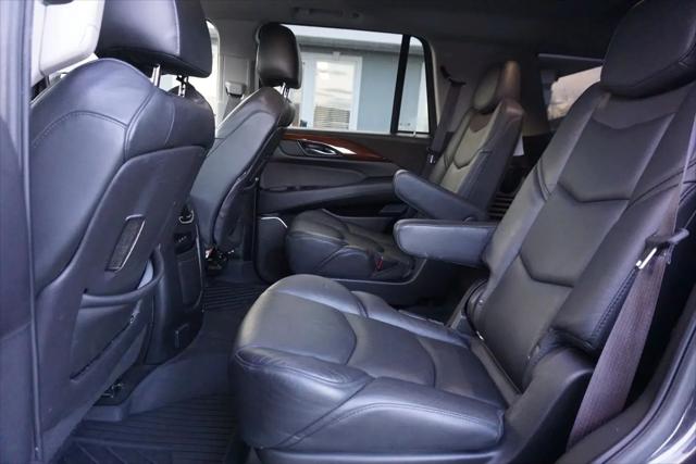 2017 Cadillac Escalade Premium Luxury