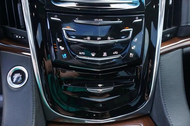 2017 Cadillac Escalade Premium Luxury