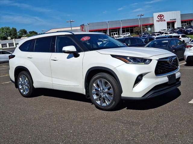 2021 Toyota Highlander Limited for sale in Trevose, PA