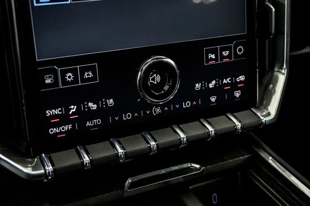 2026 GMC Acadia Denali AWD