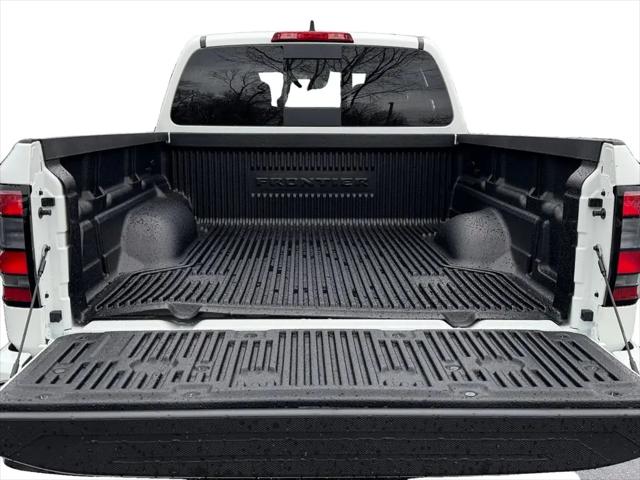 2026 Nissan Frontier Crew Cab Long Bed SV 4x2