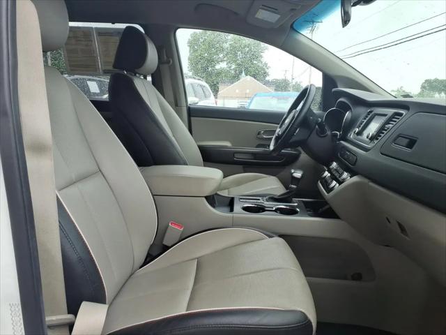 2021 Kia Sedona EX