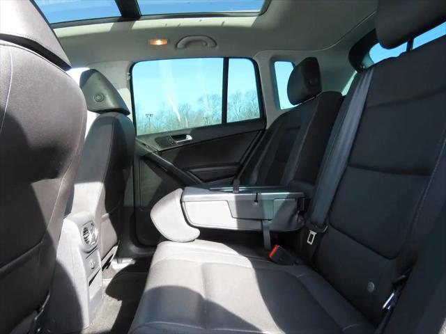 2016 Volkswagen Tiguan SE