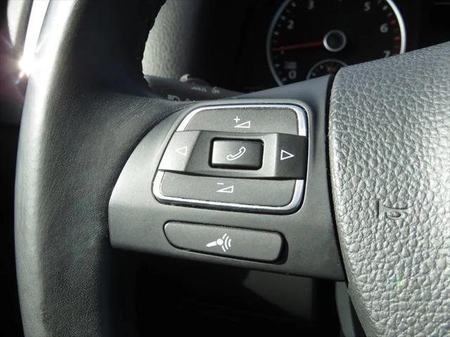 2016 Volkswagen Tiguan SE