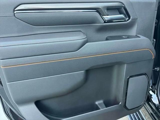2026 GMC Sierra 2500HD Crew Cab, Standard Bed, AT4, 4WD