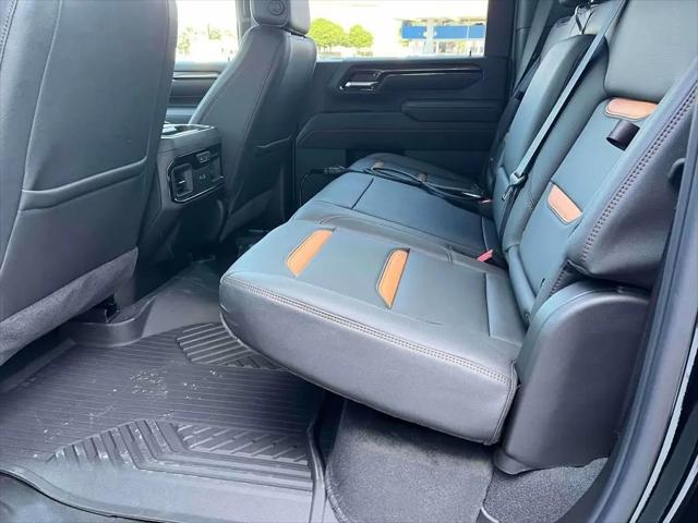 2026 GMC Sierra 2500HD Crew Cab, Standard Bed, AT4, 4WD