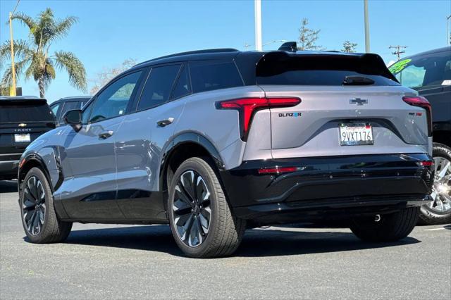 2026 Chevrolet V Blazer RS AWD