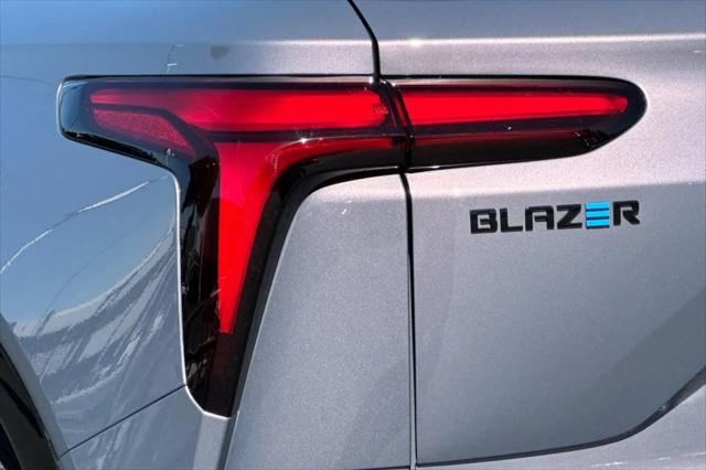 2026 Chevrolet V Blazer RS AWD