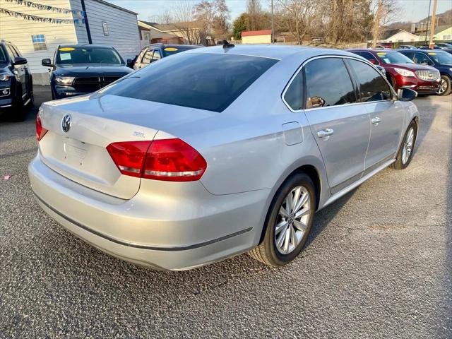 2012 Volkswagen Passat 2.5L SEL