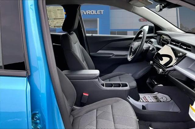 2027 Chevrolet Bolt LT FWD