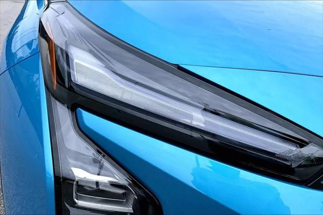 2027 Chevrolet Bolt LT FWD