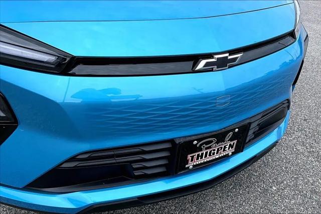 2027 Chevrolet Bolt LT FWD