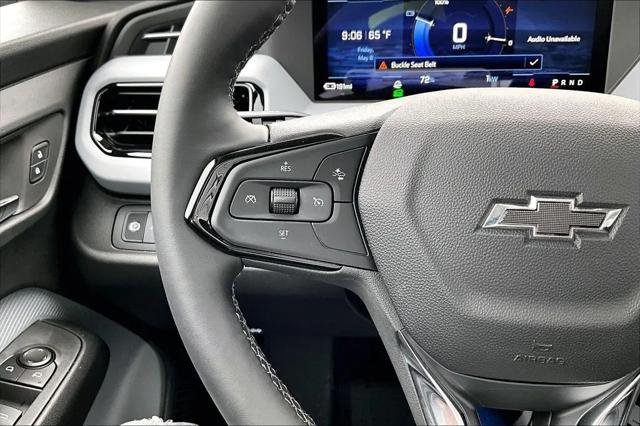 2027 Chevrolet Bolt LT FWD