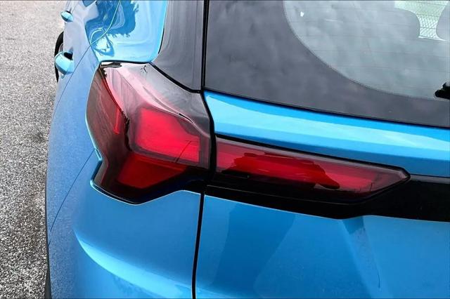 2027 Chevrolet Bolt LT FWD