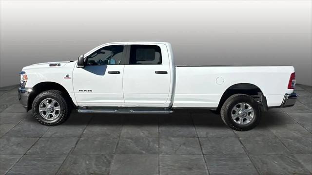 2024 Ram 3500 Big Horn Crew Cab 4x4 8' Box