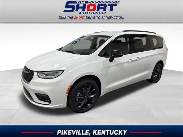 2026 Chrysler Pacifica Select AWD for sale in Pikeville, KY