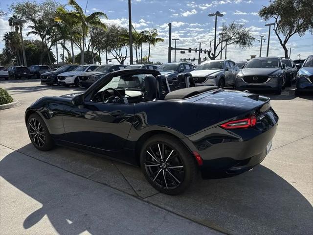 2025 Mazda MX-5 Grand Touring