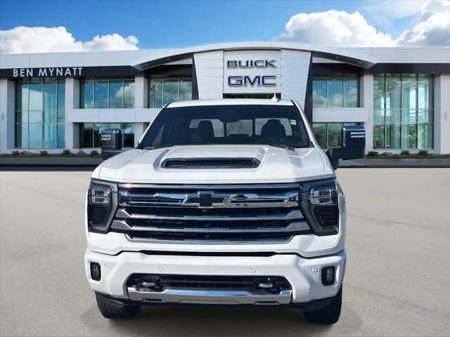 2025 Chevrolet Silverado 2500HD 4WD Crew Cab Standard Bed High Country