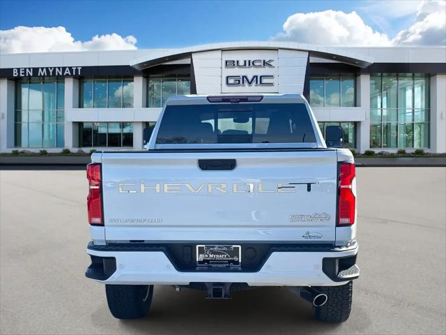 2025 Chevrolet Silverado 2500HD 4WD Crew Cab Standard Bed High Country