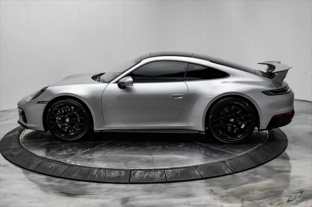 2024 Porsche 911 Carrera GTS