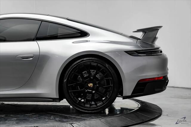 2024 Porsche 911 Carrera GTS