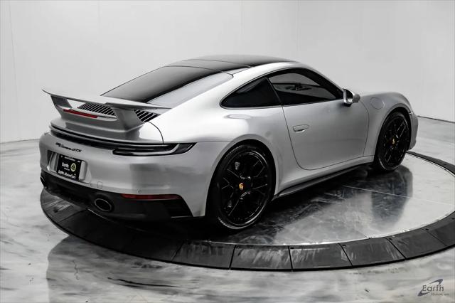 2024 Porsche 911 Carrera GTS