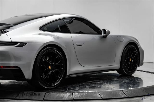 2024 Porsche 911 Carrera GTS