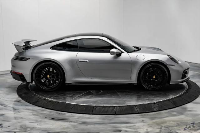 2024 Porsche 911 Carrera GTS