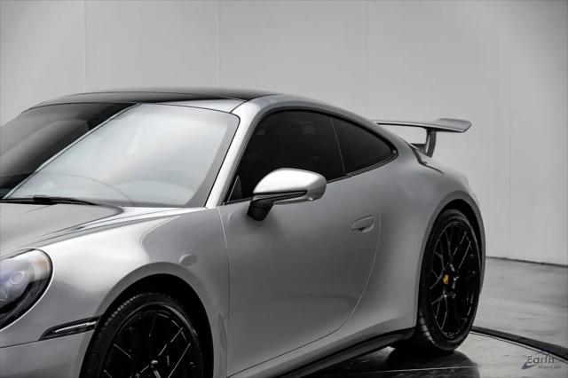 2024 Porsche 911 Carrera GTS