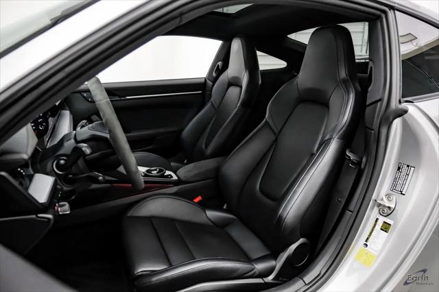 2024 Porsche 911 Carrera GTS