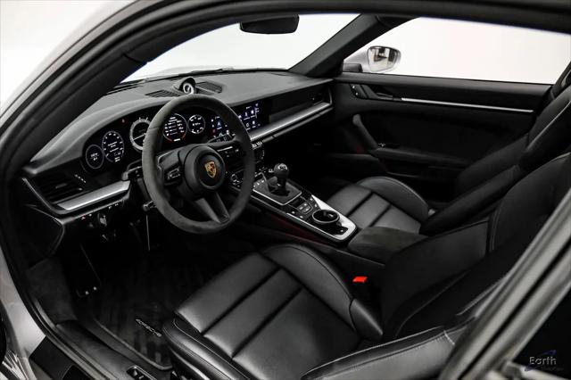 2024 Porsche 911 Carrera GTS
