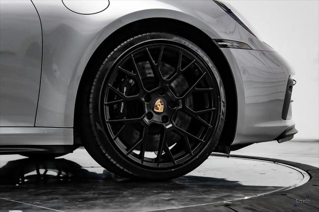 2024 Porsche 911 Carrera GTS