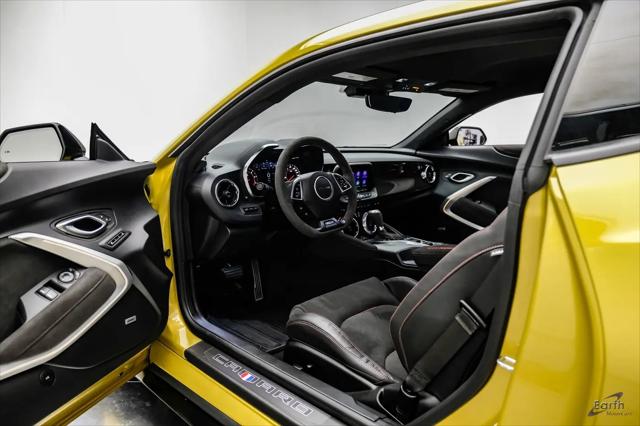 2024 Chevrolet Camaro RWD Coupe ZL1