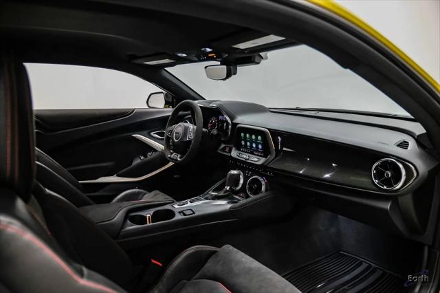 2024 Chevrolet Camaro RWD Coupe ZL1