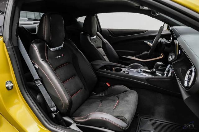 2024 Chevrolet Camaro RWD Coupe ZL1