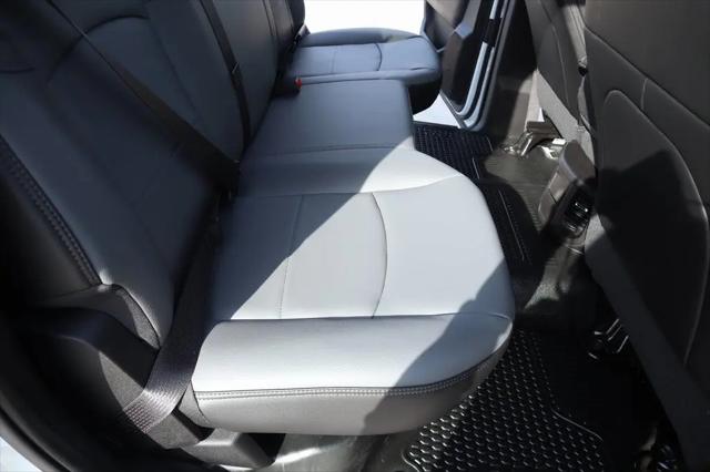 2026 Ram 3500 Tradesman Crew Cab 4x4 8' Box