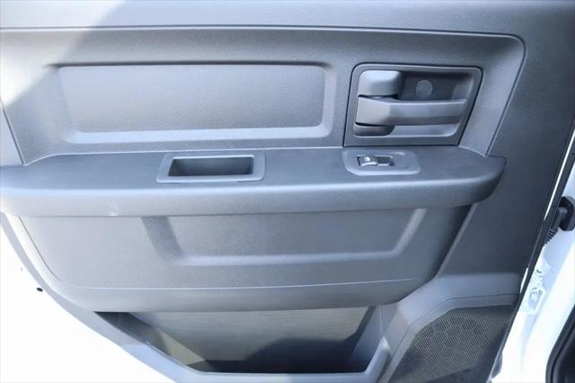 2026 Ram 3500 Tradesman Crew Cab 4x4 8' Box
